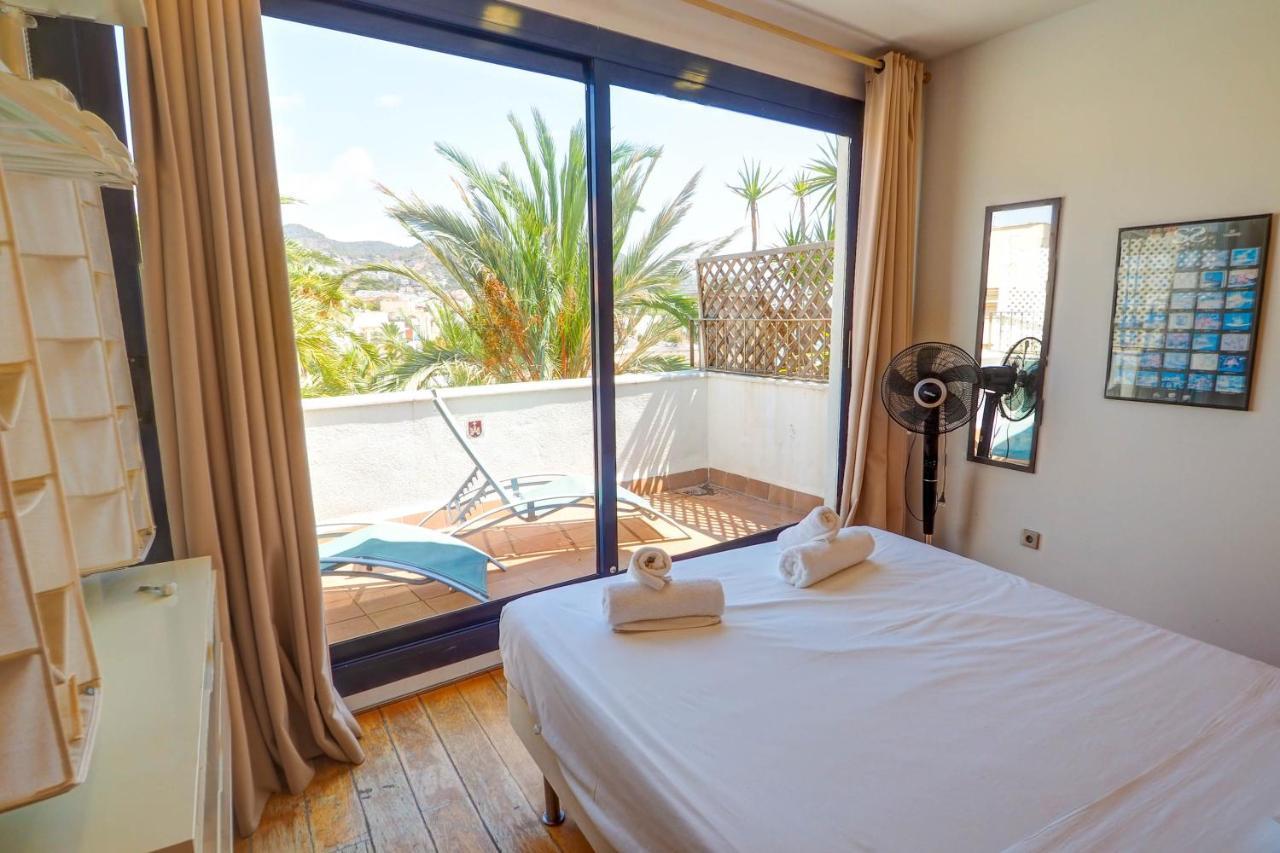 Port Alegre Attic By Hello Homes Sitges Exterior foto